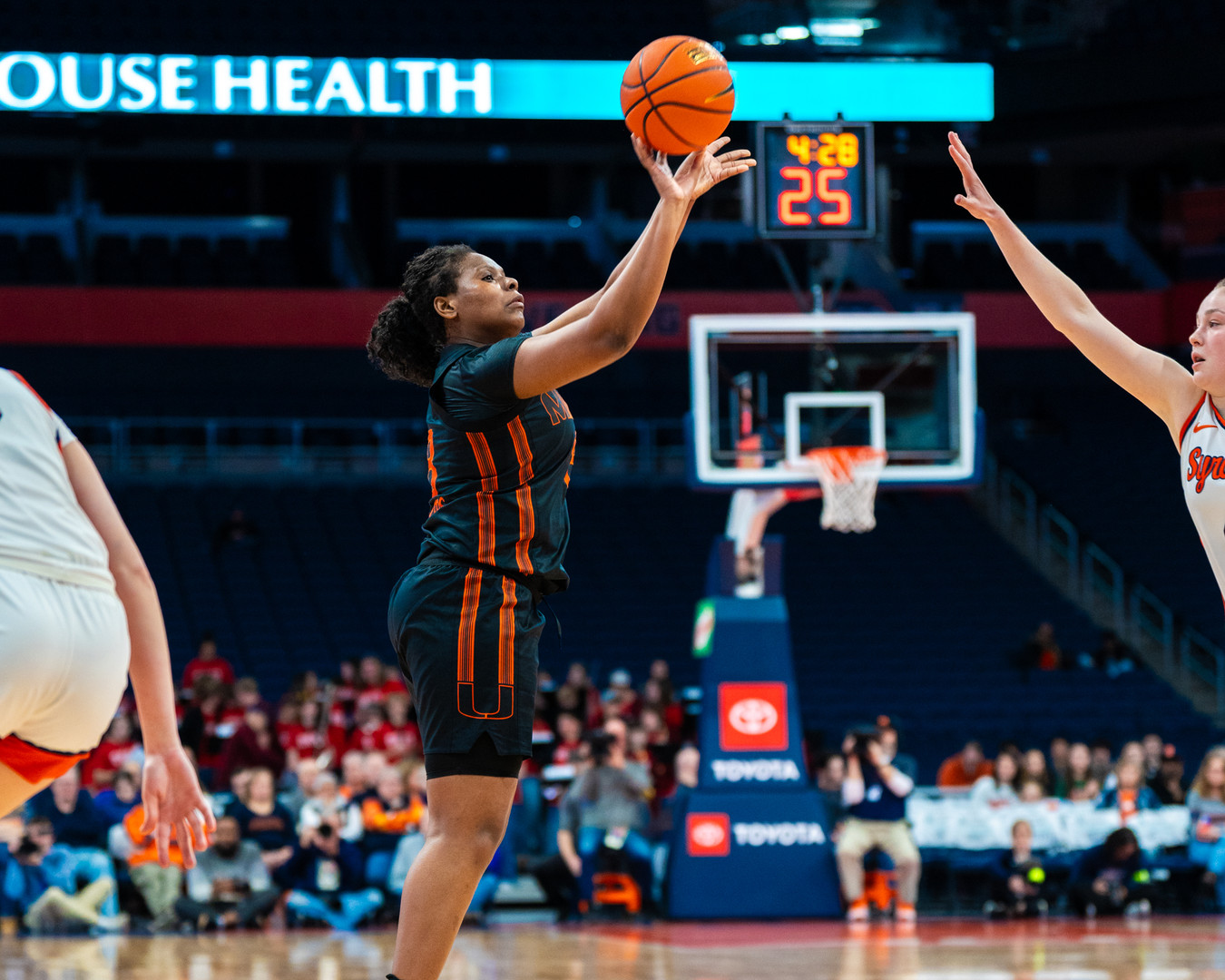 Hurricanes Squander Stellar Defensive Performance, Fall at Syracuse