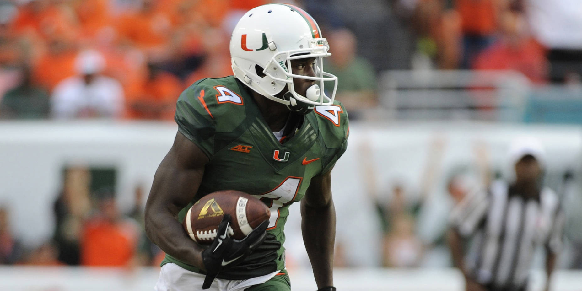 Dorsett Named ACC Receiver of the Week