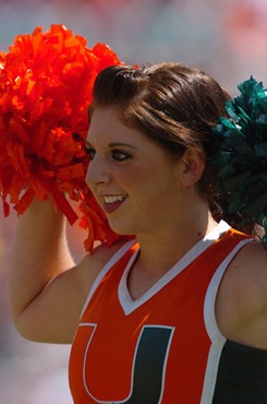 University of Miami Chearleder get fans pumped