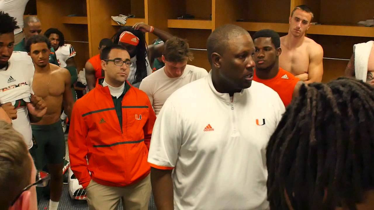 Inside The Canes Locker Room | Pitt | 11.27.15