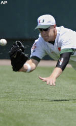 Hurricanes Eliminate Seminoles from CWS, 7-5