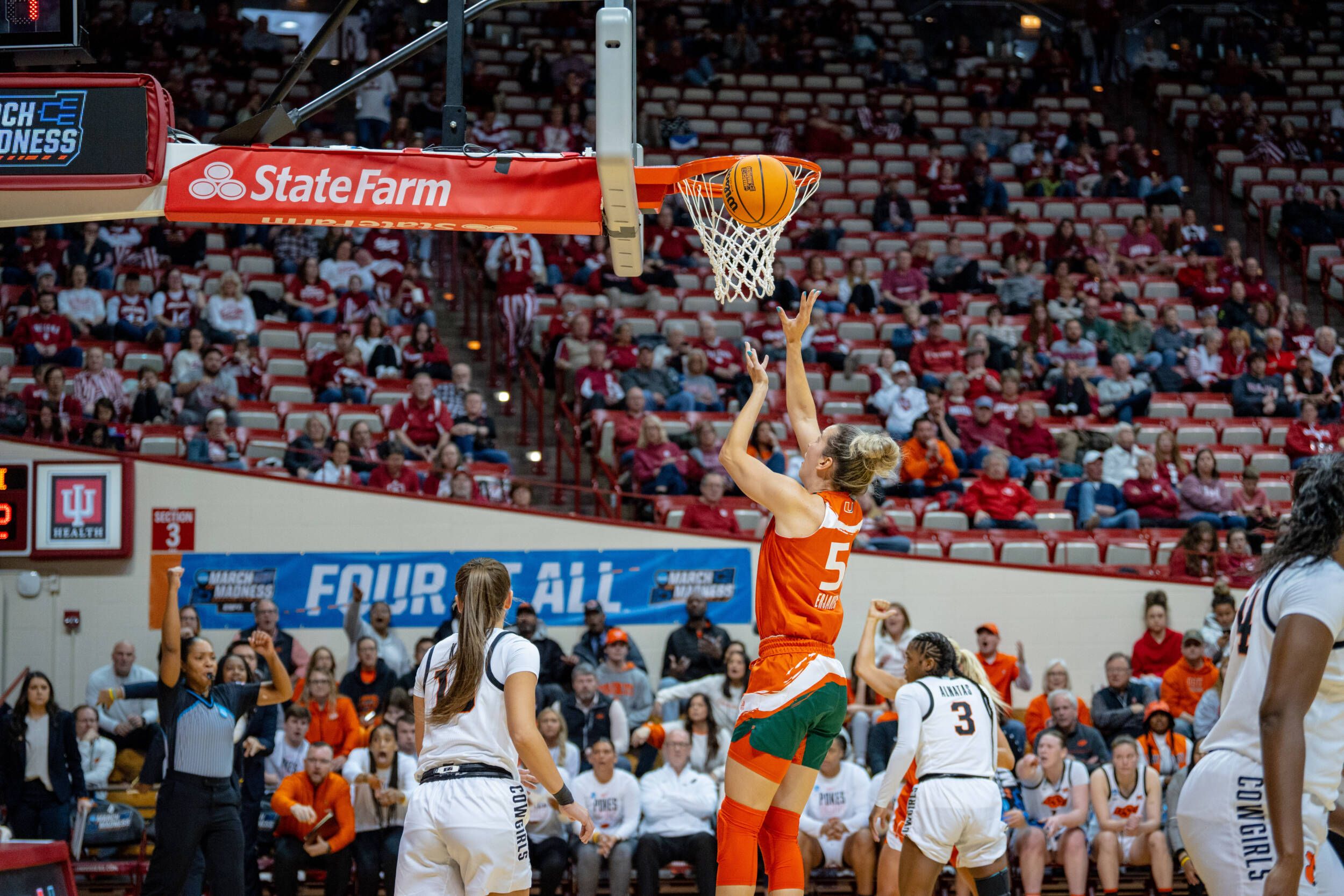 Miami women advance with thrilling win at NCAA tourney