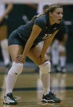 Volleyball Falls To UConn, 3-1
