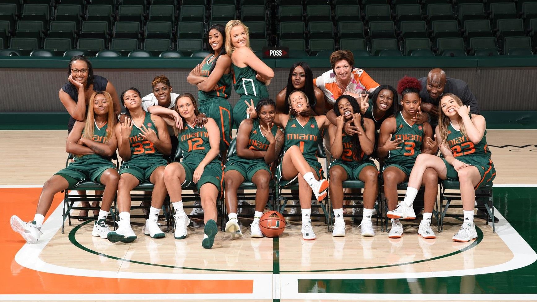 WBB 2018-19 Photo Day Gallery