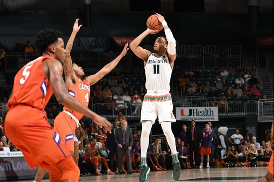 2017-02-18UM-Clemson (12).jpg