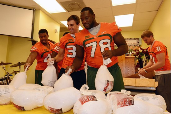 Hugo Delapenha, Alex Irastorza and Justin Renfrow sorting the turkeys