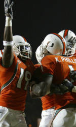 Fans can Dunk a 'Cane at BankUnited Canesfest!