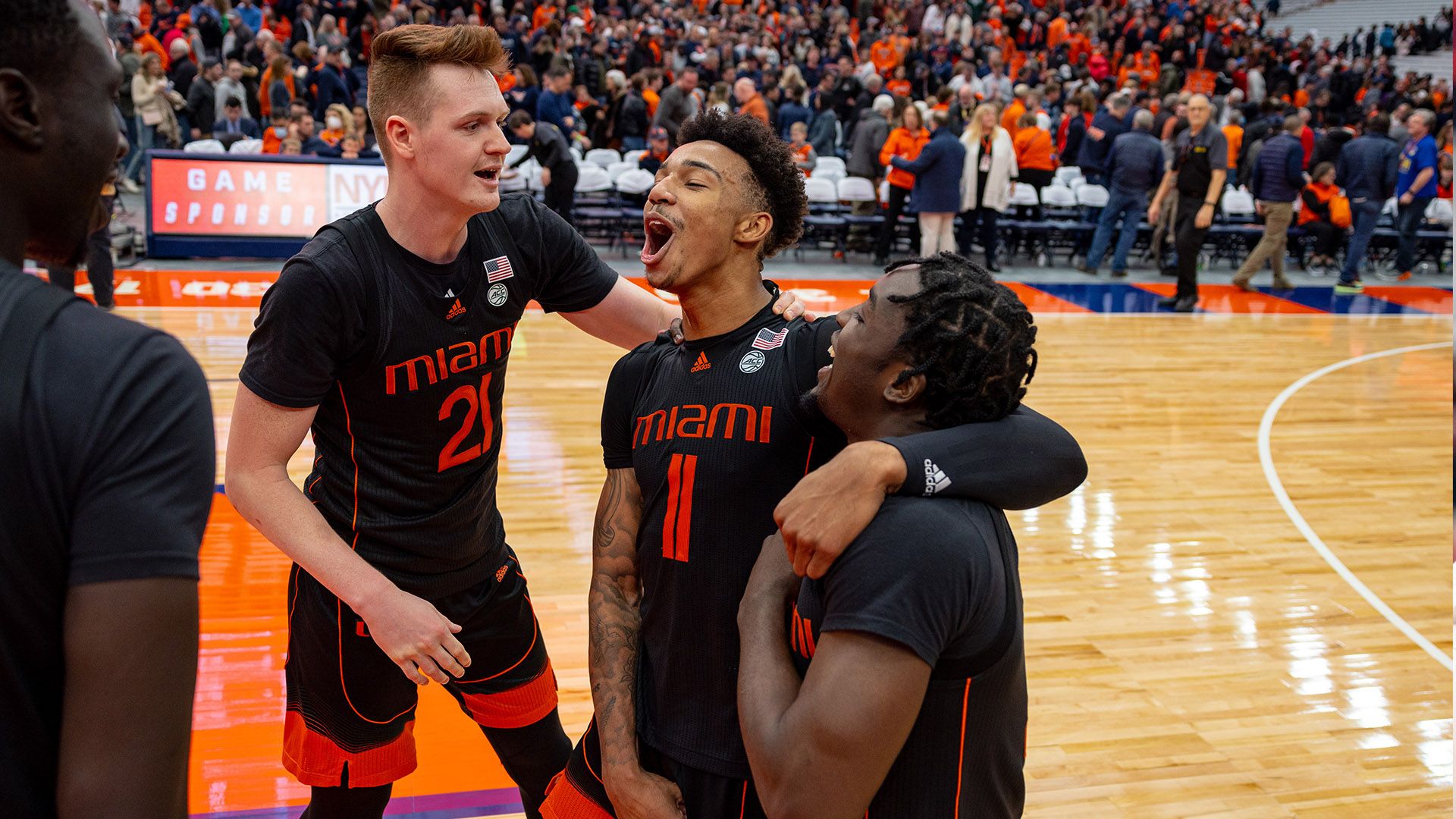 MBB Shocks Syracuse, 75-72, After Trailing by 18 in Second Half