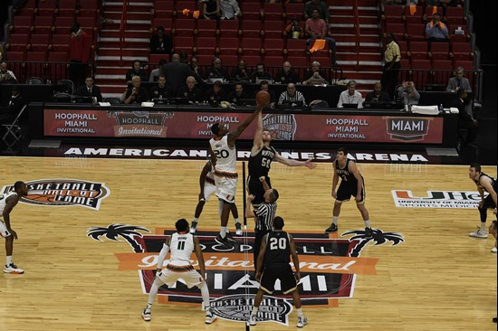 Miami vs Wofford - tip Huell.jpg