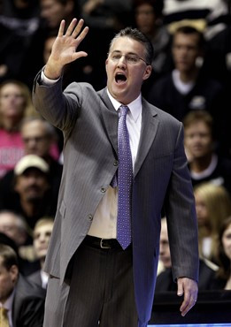 Purdue head coach Matt Painter calls a play in the first half.  (AP Photo/Michael Conroy)