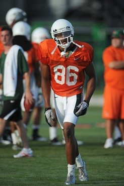 University of Miami Hurricanes players Tommy Streeter #86 at Greentree practice fields training for the upcoming 2010 season. The practice was open...
