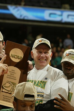 Mar 26, 2006; Washington, DC, USA; Connecticut against George Mason head coach, JIM LARRANAGA during the Regionals of the NCAA Tournament on March 26,...