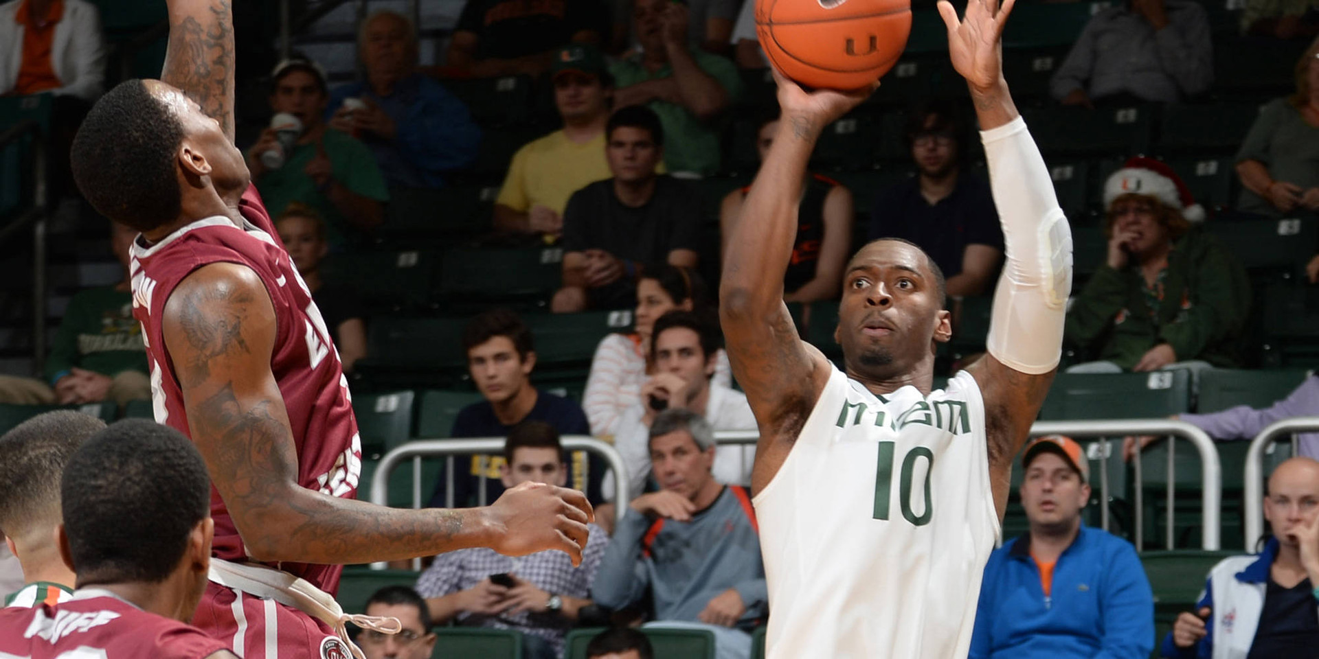 @CanesHoops Falls To EKU, 72-44