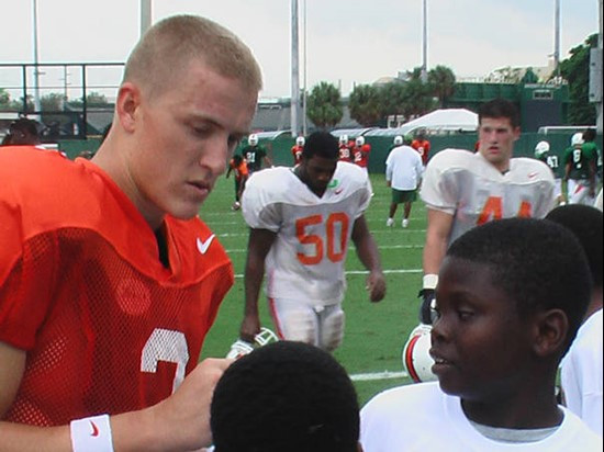 Kyle Wright talks to the young scholars.
