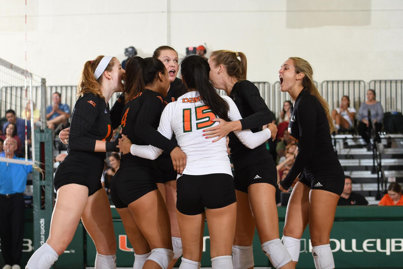 Miami Volleyball Sweeps the Hokies, 3-0