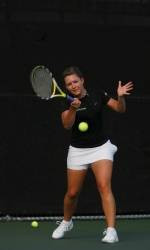 No. 11 Hurricanes Sweep Singles Matches Friday