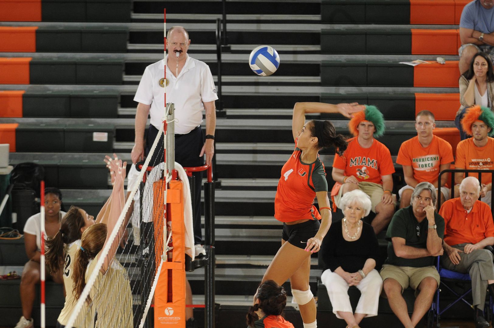 First-Place VB Takes Epic Opener, Sweeps WF