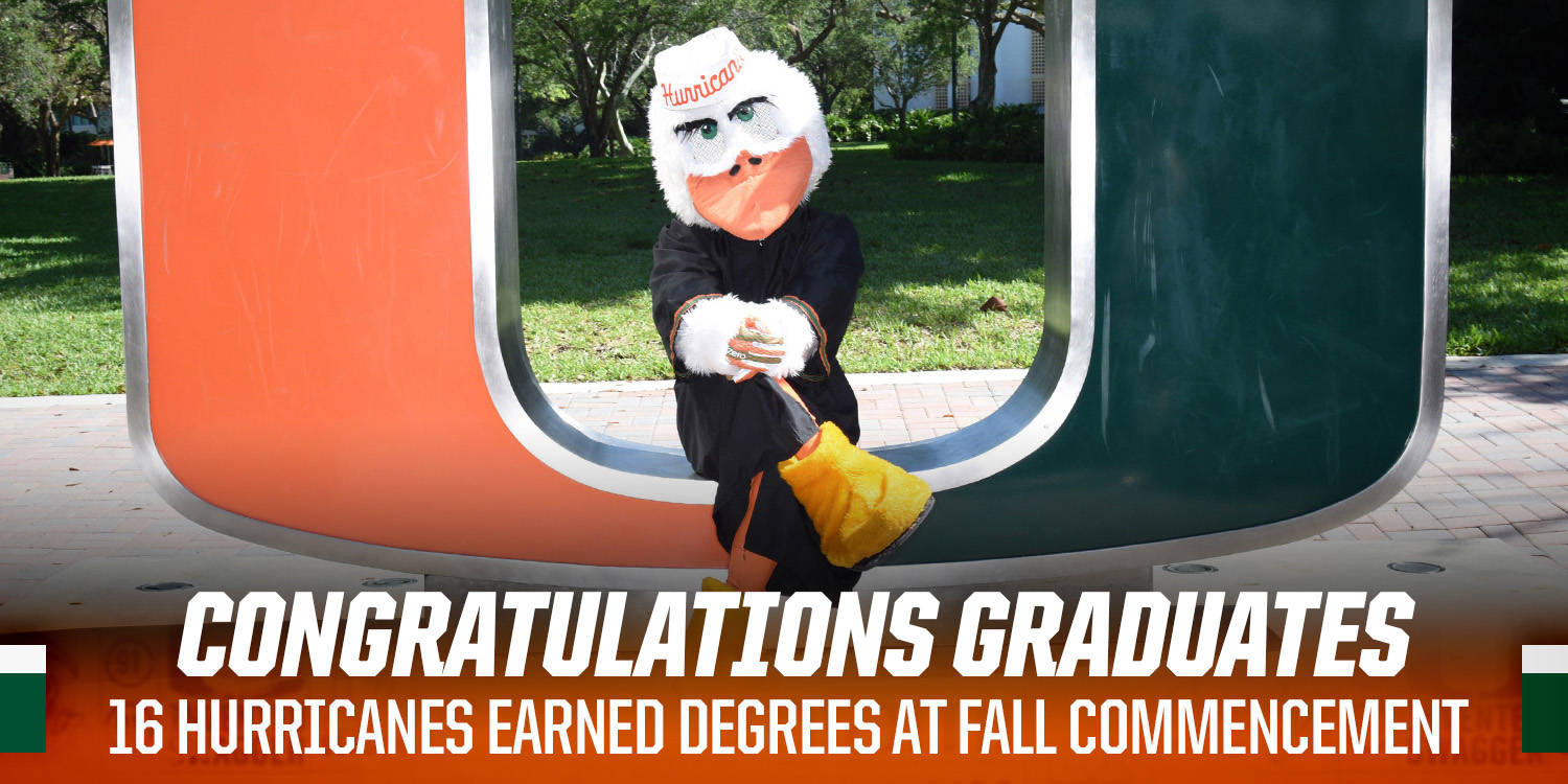 Hurricanes Participate in Fall Commencement