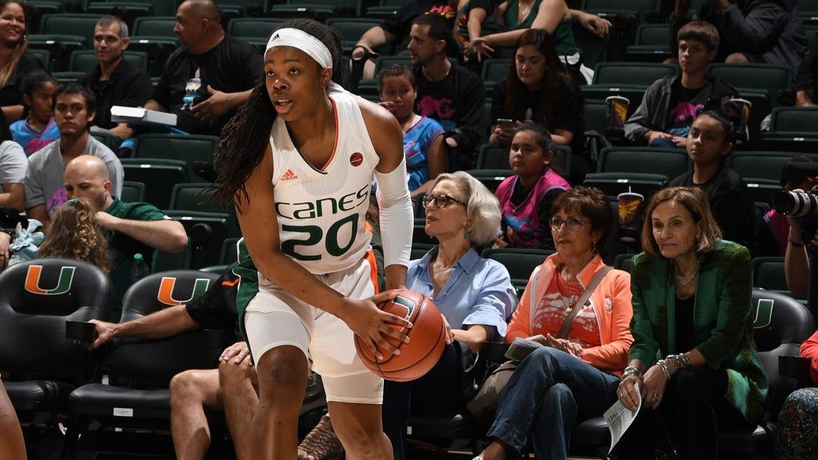 WBB Moves to No. 15 in Coaches Poll