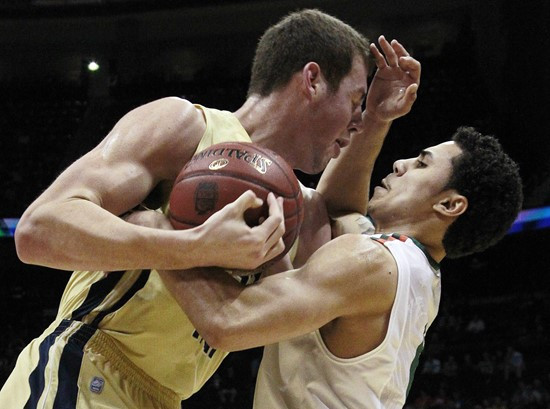 Miami vs. Georgia Tech - AP Photo Gallery