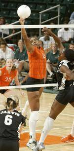 Hurricanes Gain Experience with Third Spring Scrimmage