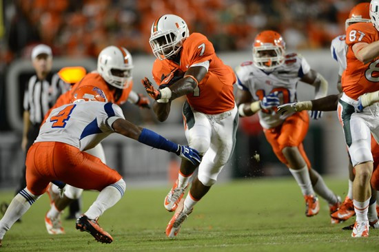 Gus Edwards vs. SSU