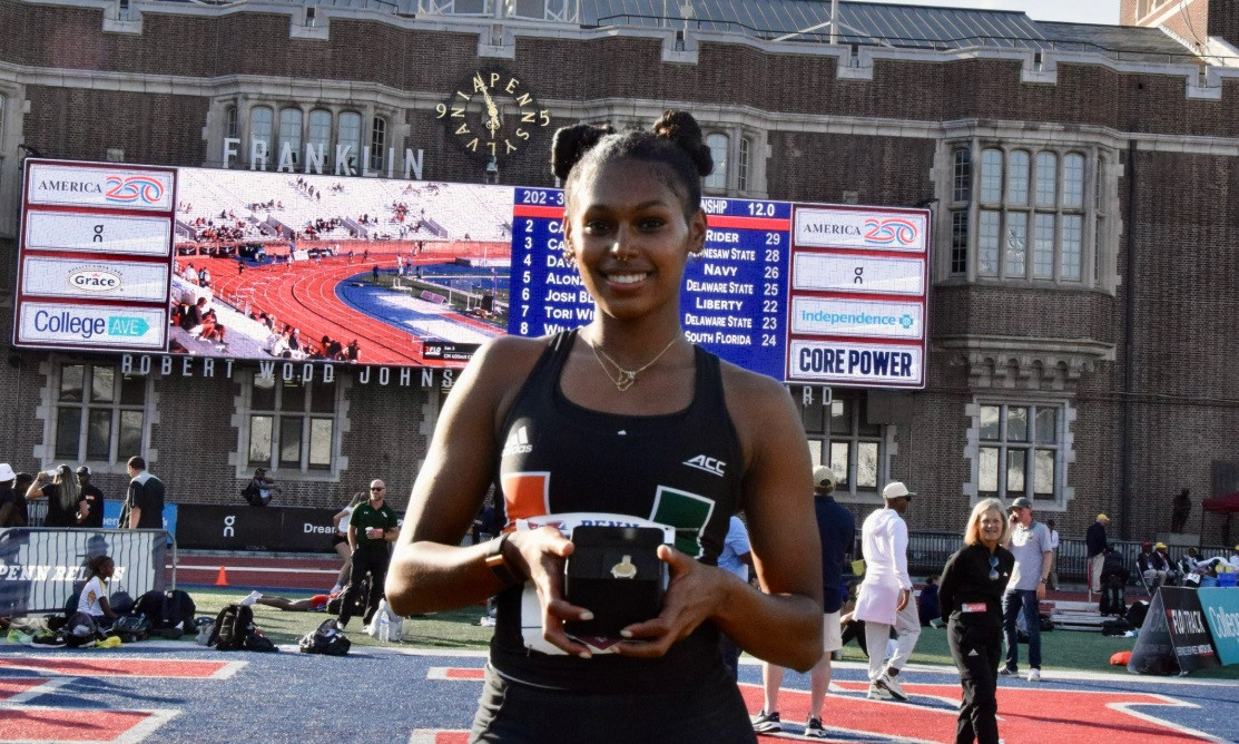 Hebron Wins 400m Hurdles at Penn Relays