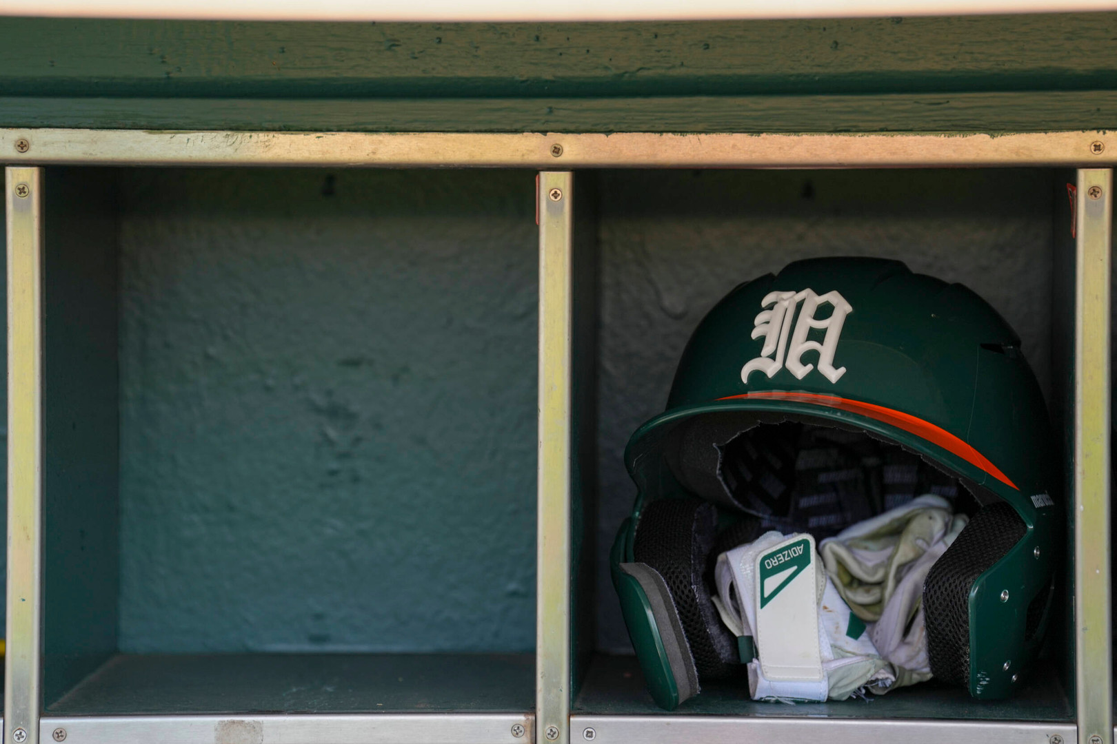 Hurricanes Fall to Fighting Irish in Close Series Opener Hurricanes Fall to Fighting Irish in Close Series Opener