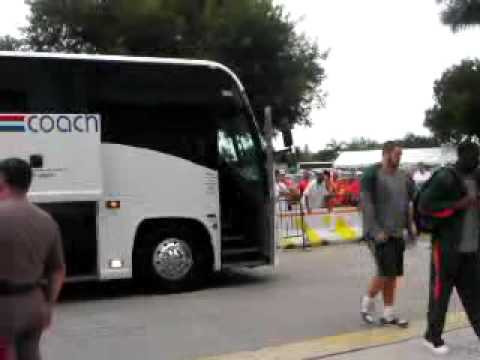 11/27/10 - 'Canes Arrive to the Stadium