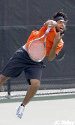 Miami Duo Falls in Seminole Invitational Finals