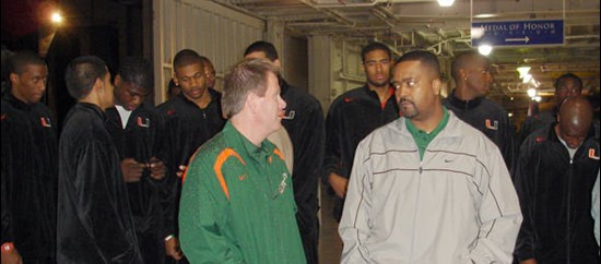 WQAM broadcaster Joe Zagacki and head coach Frank Haith discuss the upcoming tournament at the welcome reception.