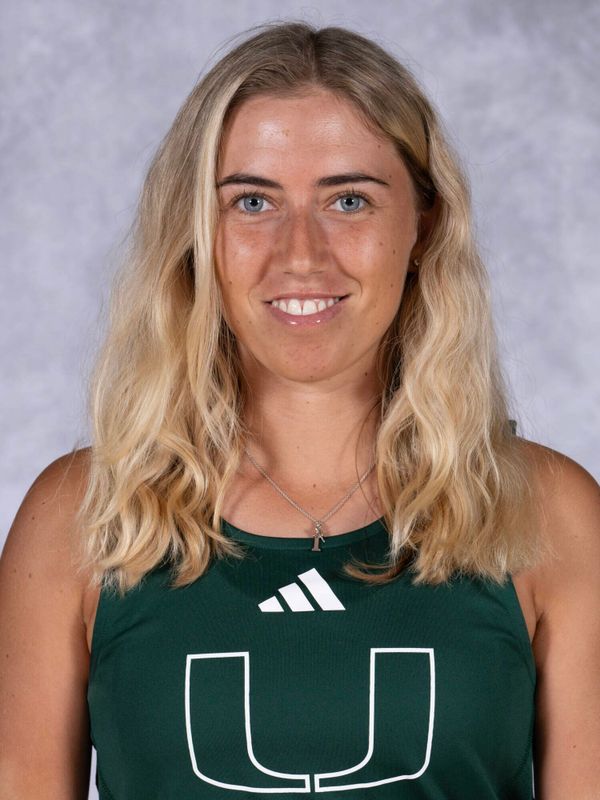 Isabella Pfennig - Women's Tennis - University of Miami Athletics
