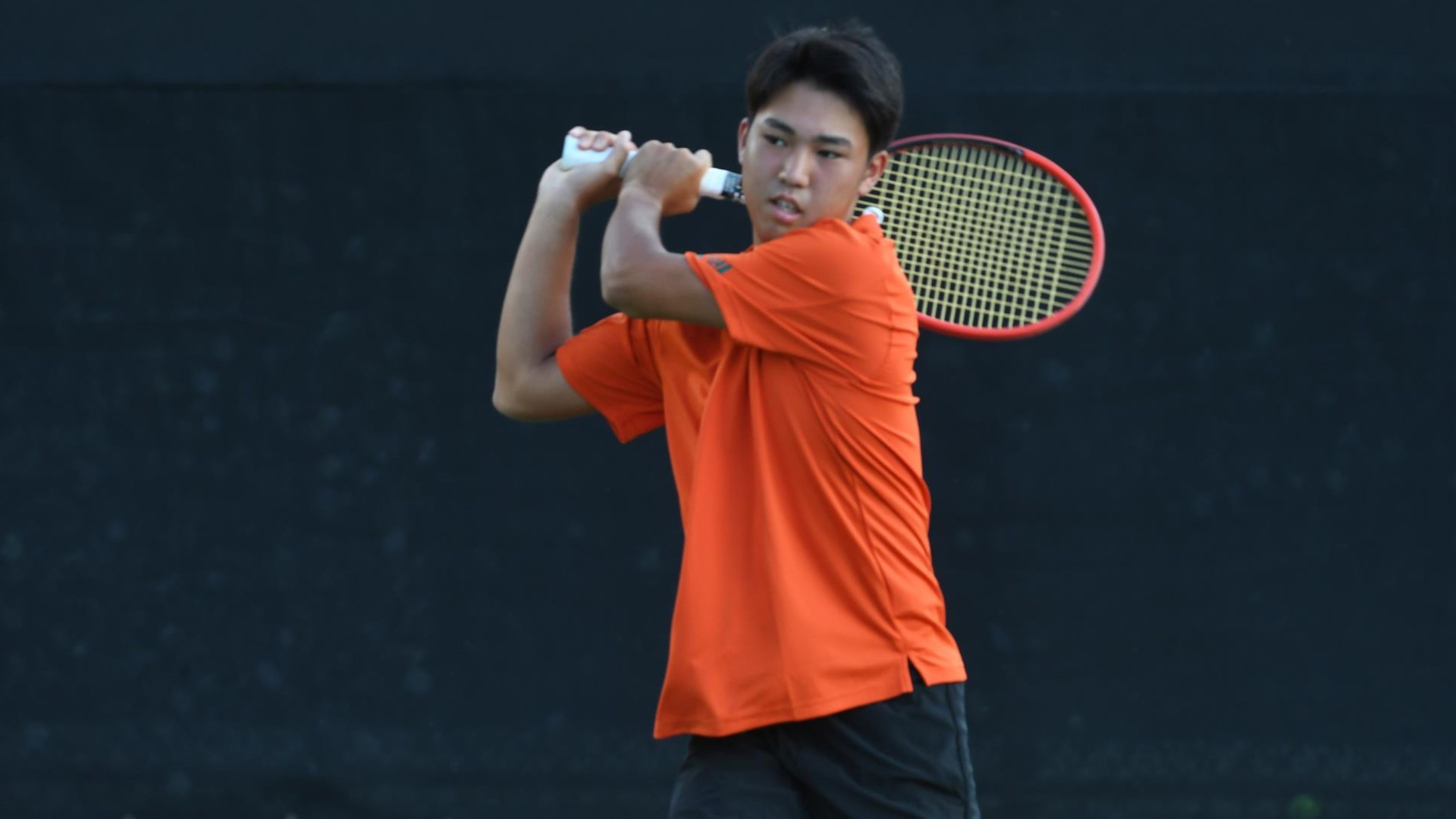 Shimamoto and Soriano to Play For Title in Fall Finales