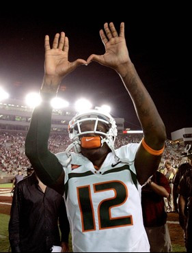 Hurricanes Hold Off Seminoles For 38-34 Win