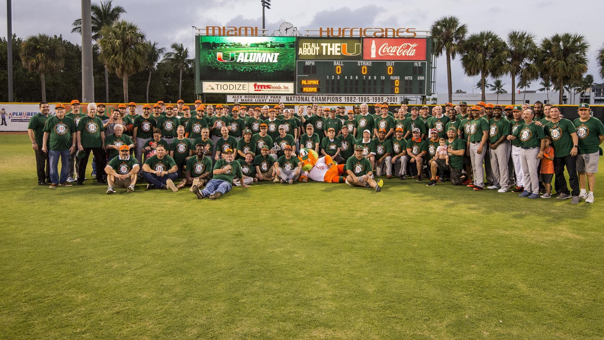 Hurricanes Top Alumni 2-0 in Annual Exhibition