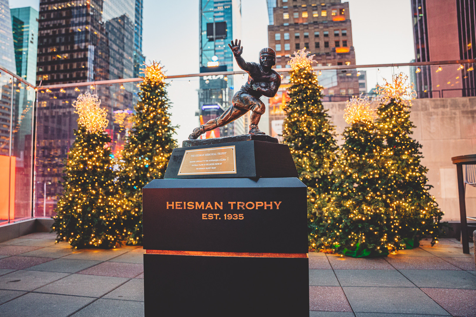 Photo Gallery: 2024 Heisman Trophy Ceremony